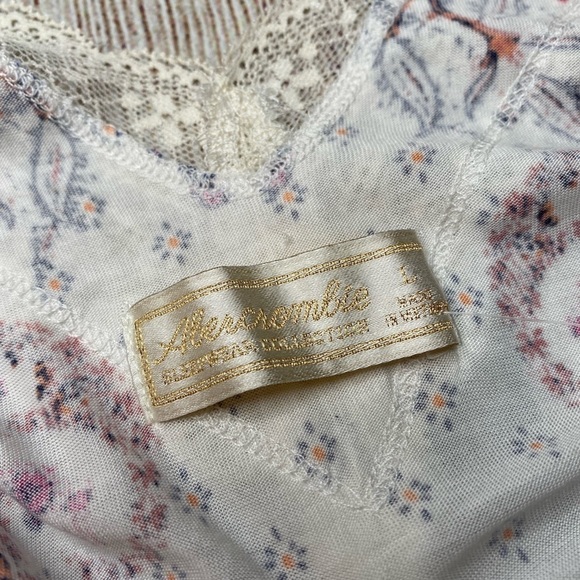 𝅺abercrombie and Fitch Colorful Dainty Camisole Size Large NWT - Picture 2 of 8